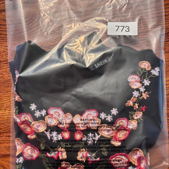 Shein Women's Blouse Size M Black Ruffled with Floral Embroidery Boho, Peasant - Picture 9 of 9